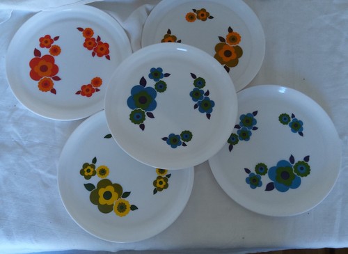 Assiettes plates lotus - assiettes,