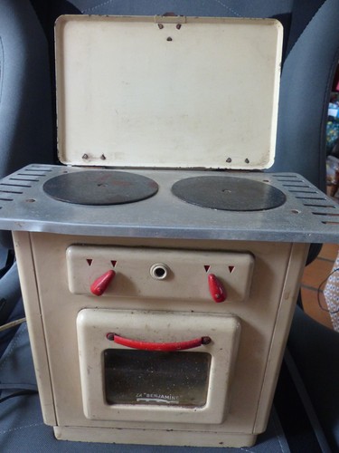 Cuisinière électrique jouet