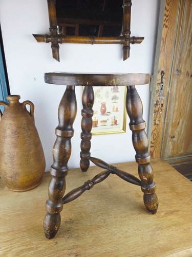 Tabouret bois brut - , –