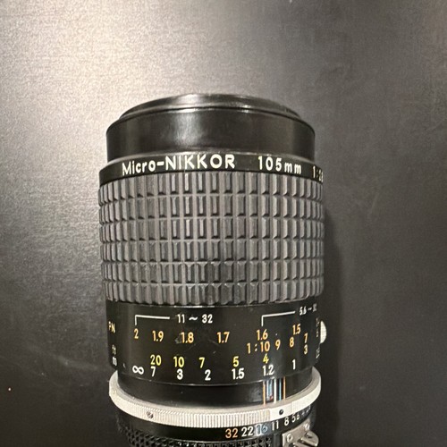 Nikon micro nikkor 105mm - micro-nikkor, f/2.8