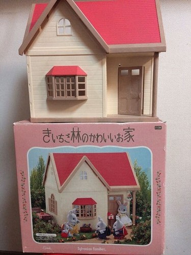 Sylvanian families red roof - sylvanian,