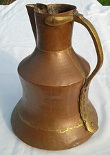 Pichet à lait ancien cruche cuivre martelé laiton massif antique 1,4 kg défaut