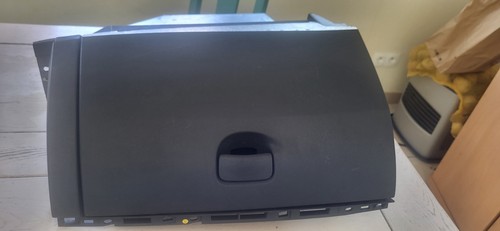 Boite gant clio 3 - a,