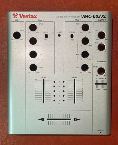Vestax vmc 002xl front - vestax,