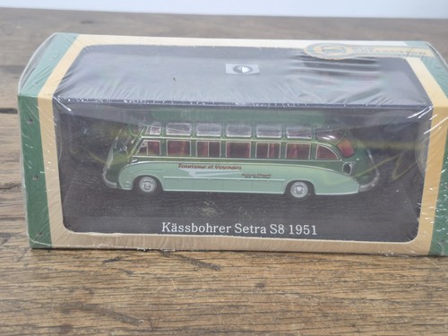 Bus miniature kassbohrer - 1/72,