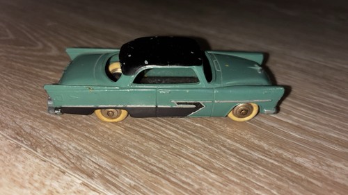 Dinky toys plymouth - dinky,