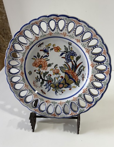 Belle assiette ajourée décor - belle,