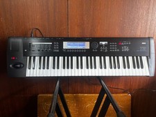 Korg TR61 61 touches MUSIC