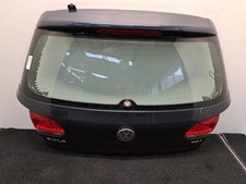 Malle/Hayon arriere VOLKSWAGEN