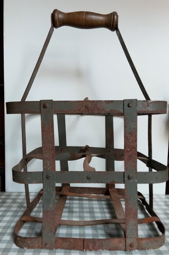 Ancien casier porte bouteilles - casier, porte-bouteilles