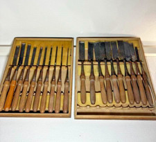 Ensemble de ciseaux à bois