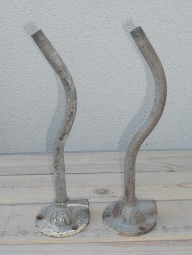 Lot col cygne en fonte - col,