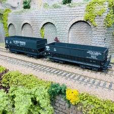 2 wagons FAL, DM + DMH