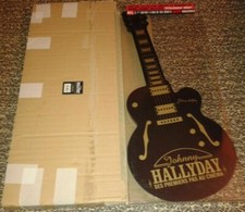 JOHNNY HALLYDAY COFFRET GUITARE INCLUS 4 DVD SES PREMIERS PAS AU CINEMA