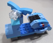 Lego Classic Scooter (64 Pieces)