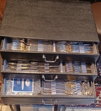 Ancienne Ménagère WISKEMANN