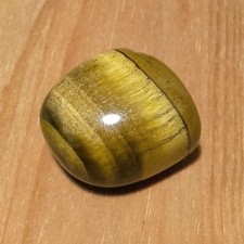 Pierre roulée Oeil de Tigre