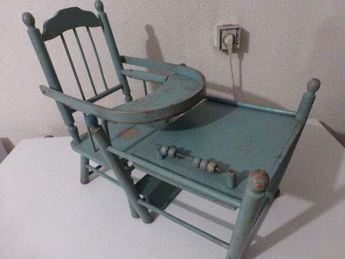 Chaise haute pour - , poupée