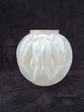 ANDRE HUNEBELLE Vase boule en verre pressé moulé signé  A.HUNEBELLE ART DECO