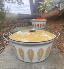 Vntg MCM Cathrineholm Lotus Enamelware Dutch Oven Casserole Norway Butterscotch