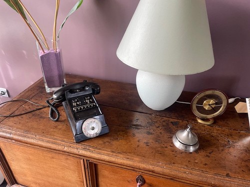 Téléphone ancien - ,