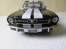 Voiture miniature de