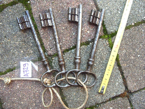Lot a729 tres grande clé - lot,