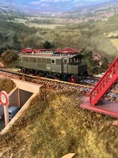 locomotive électrique Piko H0 Réf 51006 BR 104 Époque IV