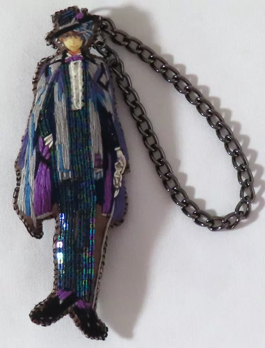 Breloque broderie disney - breloque,