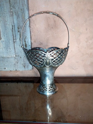 Panier coupe sur piedouche - panier,