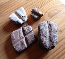 Polissoir  à perles et haches