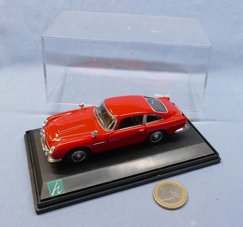 Hongwell aston martin - :,
