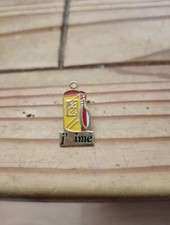 Pin's Pins Pin Enamel 8