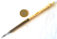 PORTE PLUME ANCIEN EN OS DE