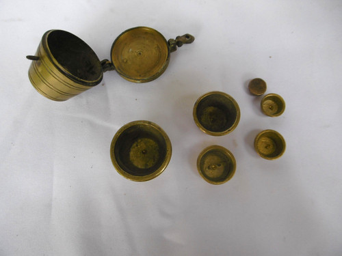 Ancien poids godet - poids, a