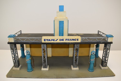 Cij garage station etapes - station, de