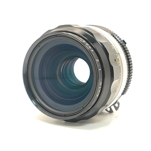 Objectif grand angle converti