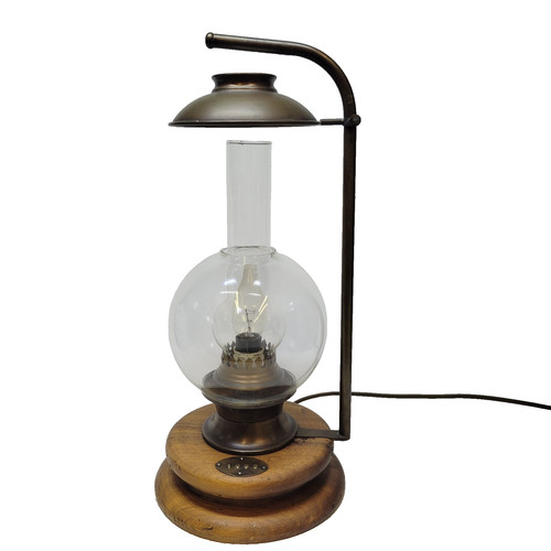 Ancienne lampe huile - a, marine