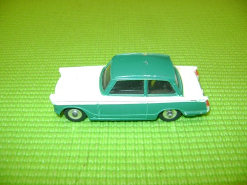 Dinky toys 189 triumph herald - dinky,