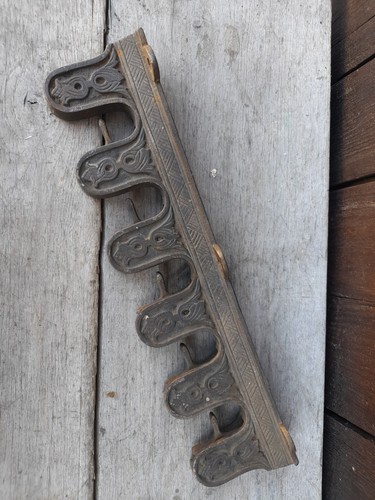 Ratelier ancien porte - porte, queues