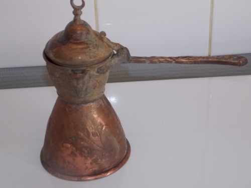 Ancienne petite cafetière - ancienne,