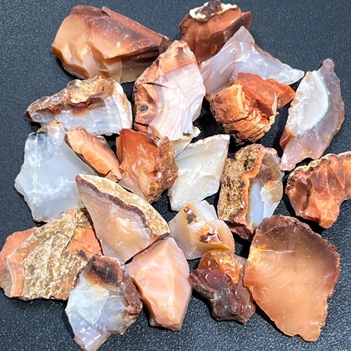Red white mixed carnelian - mixed,