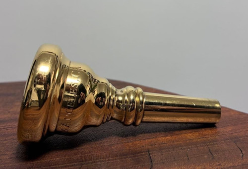 Embouchure petite tige