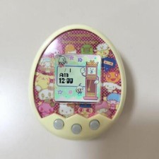 Tamagotchi mix Sanrio m!x ver. yellow white Limited Bandai Japan Hello Kitty