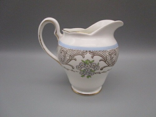 Pichet lait ancien - ancien, en