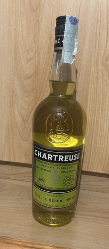 Bouteille chartreuse jaune - bouteille,