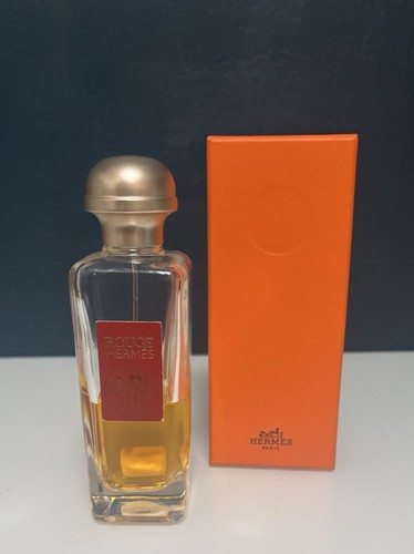 Flacon rouge hermès dans - hermès,