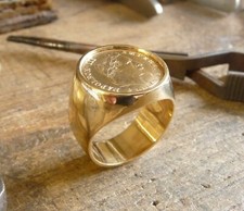 Chevalière Or ronde pièce de 5 Francs or Napoléon tête laurée