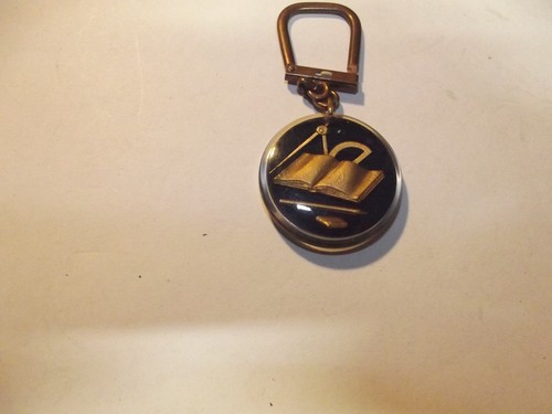Superbe porte clefs - superbe,