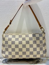 Louis Vuitton – Pochette